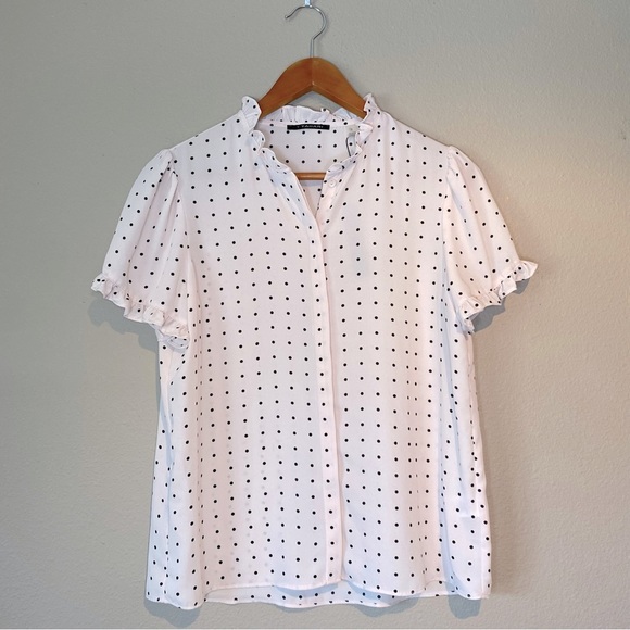 T Tahari Light Blush Spaced Dot Short Sleeve Blouse Size S NWT Ruffle Polka Dot - Picture 1 of 16